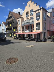 AGORA (27)